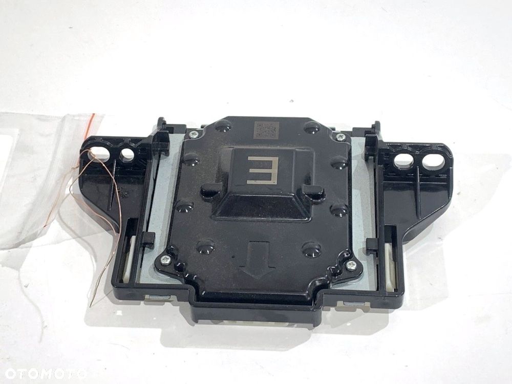 ANTENA GPS  TOYOTA COROLLA sedan (_E21_) 2019 - 2022 1.8 VVTi Hybrid (ZWE211, MZEA12) 72 kW [98 KM] - 1