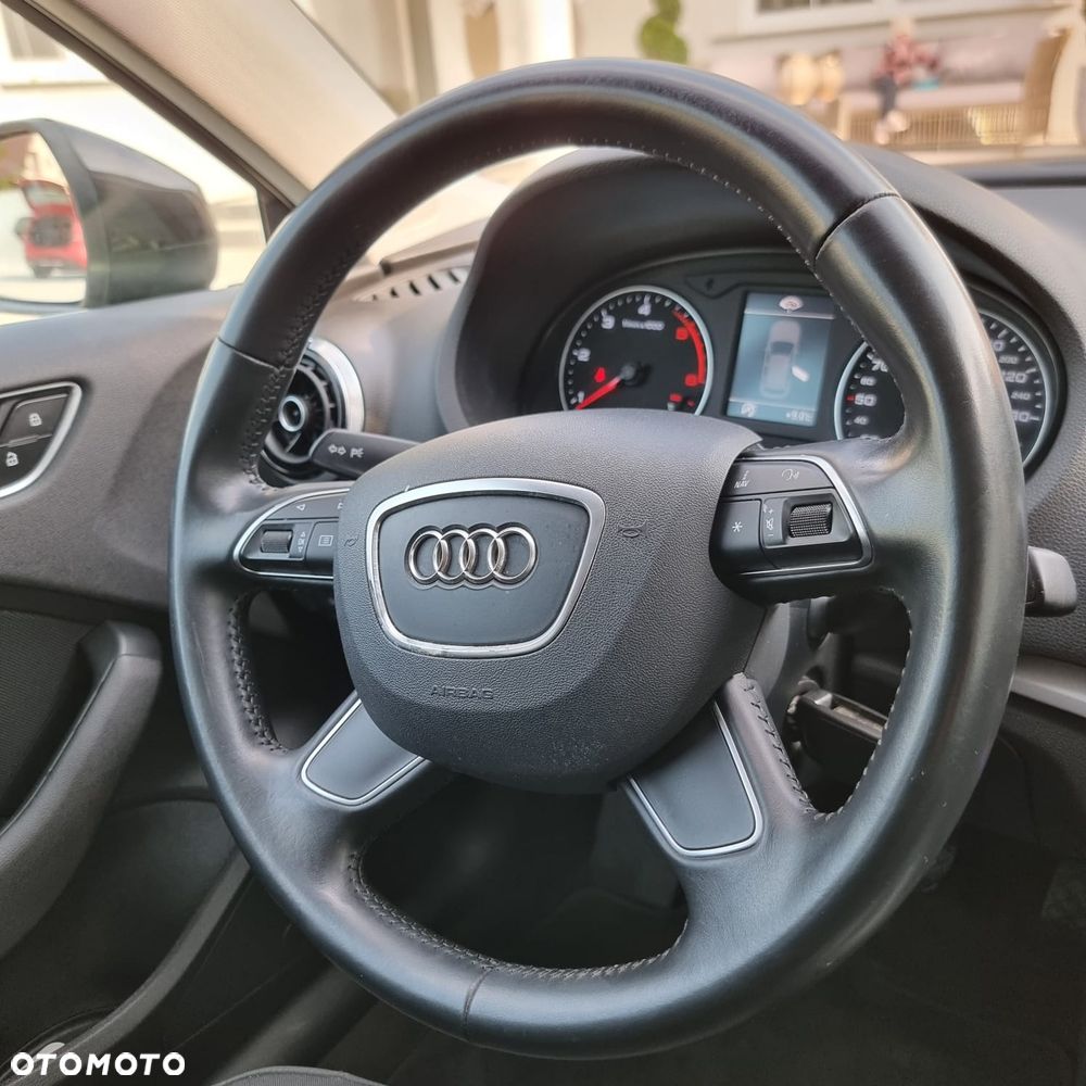 Audi A3 Sportback - 13