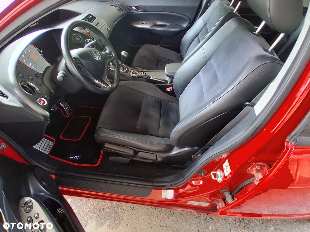 Honda Civic 1.8 GT Special Edition - 23