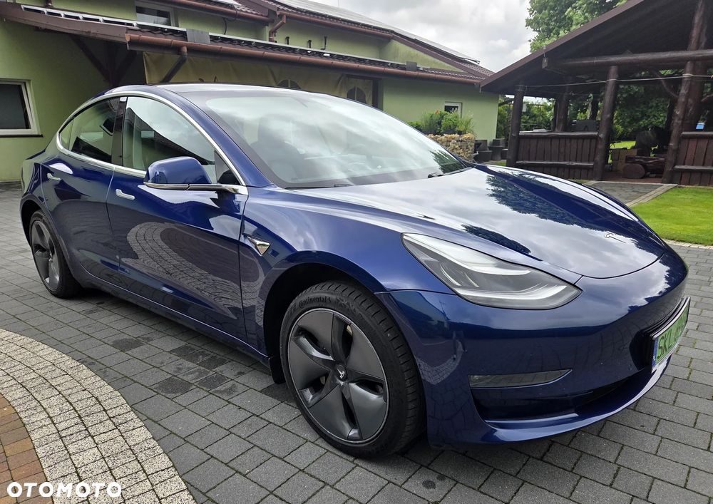 Tesla Model 3 Langstreckenbatterie Allradantrieb Dual Motor - 11