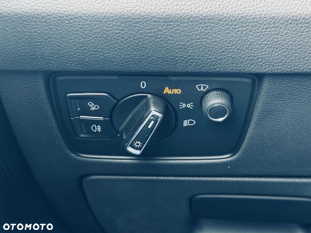 Volkswagen Arteon 2.0 TDI 4Motion R-Line DSG - 31