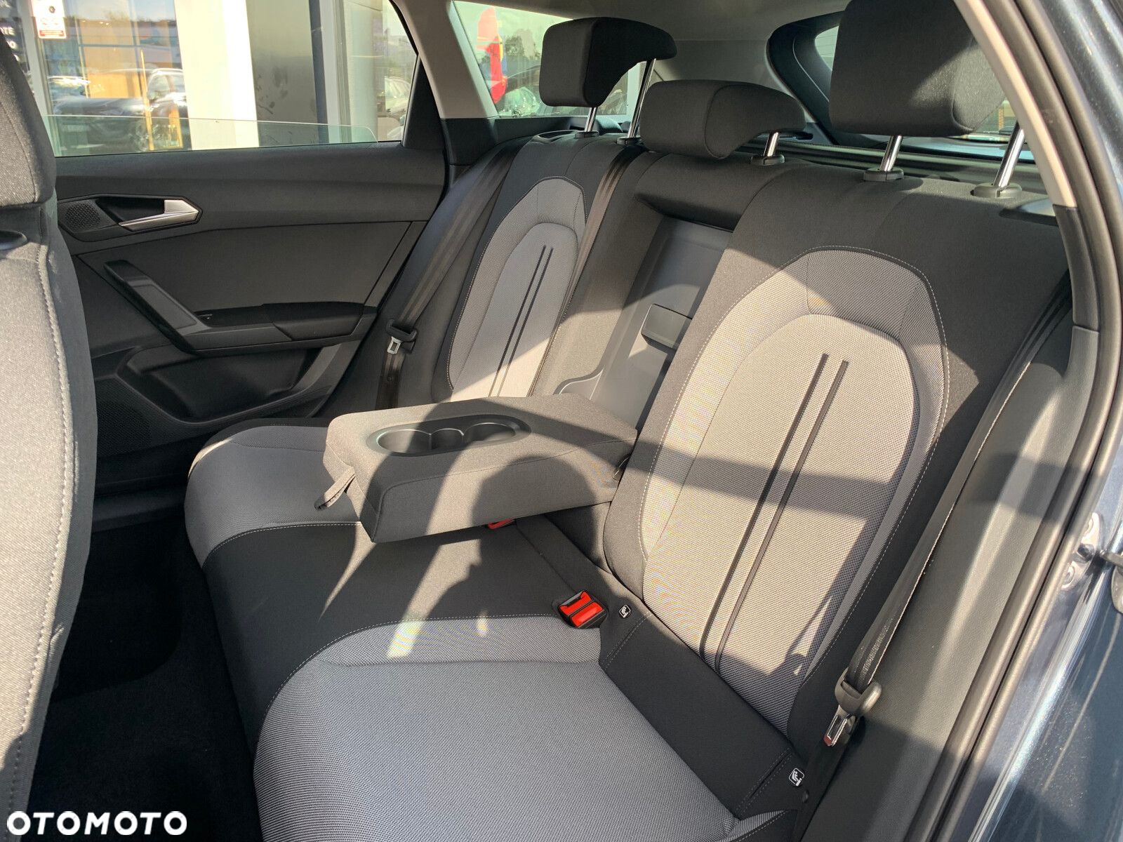 Seat Leon 1.5 eTSI mHEV Style DSG - 12