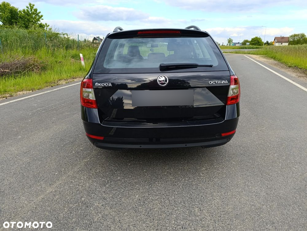 Skoda Octavia 1.6 TDI Ambition - 7