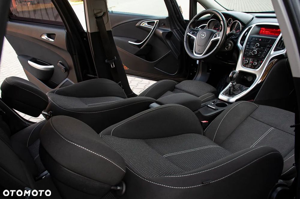 Opel Astra - 26