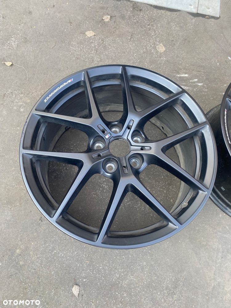 BMW 1 F40 2 II F44 F45 F46 X1 X2 M pakiet M-pakiet ORYGINALNA ! felga aluminiowa 18 cali.   8 J x 18  8Jx18  5x112 5 x 112  ET54 is 54 8092353  8092354 alufelga M PERFORMANCE MPERFORMANCE M-PERFORMANCE 032620 - 5
