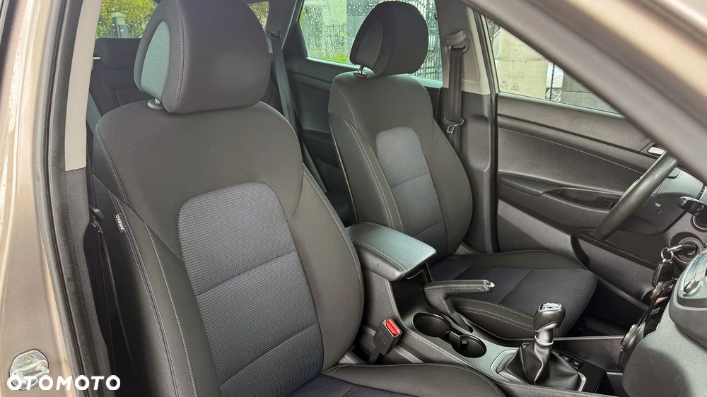 Hyundai Tucson 1.6 T-GDI Comfort 4WD - 17
