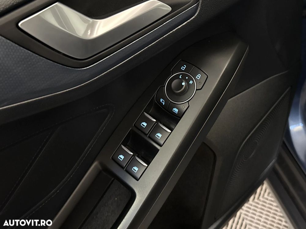 Ford Focus - 15