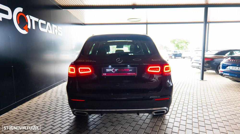 Mercedes-Benz GLC 300 - 8