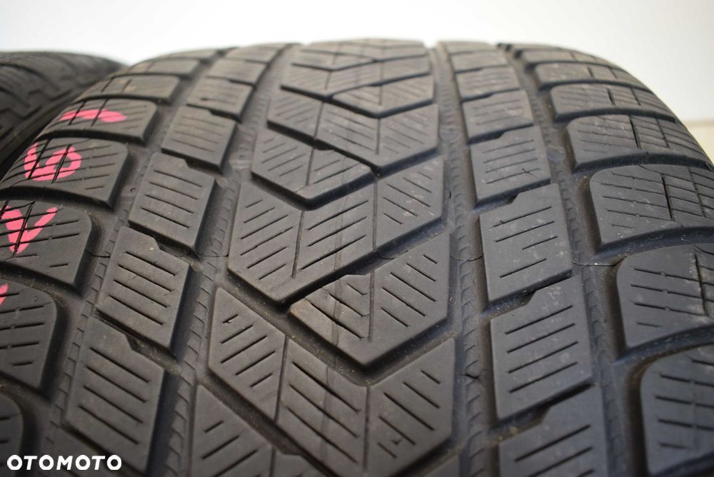 R21 305/35 Pirelli Scorpion Winter N0 - 3