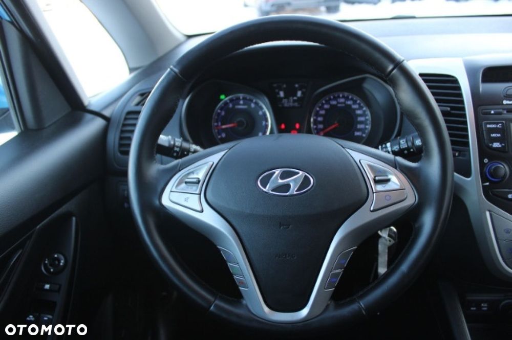 Hyundai ix20 - 23