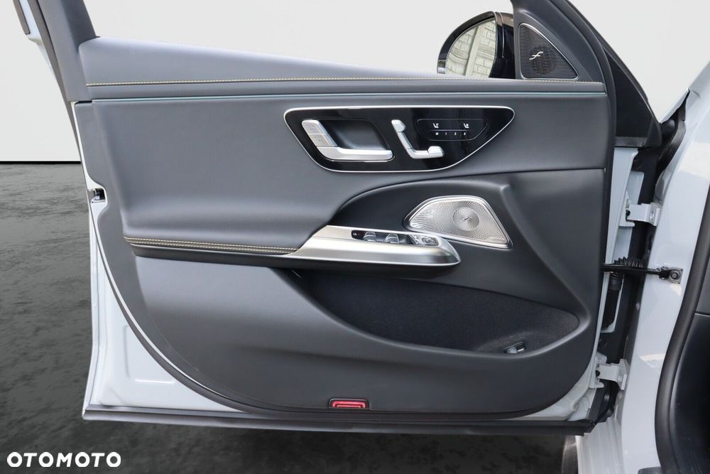 Mercedes-Benz Klasa E - 8