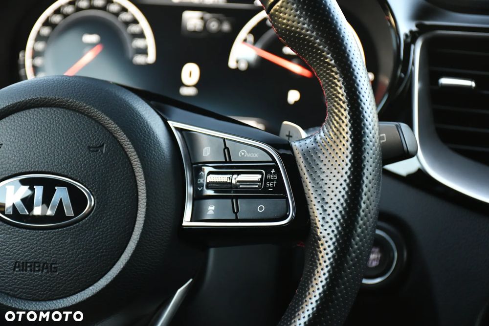 Kia ProCeed - 35