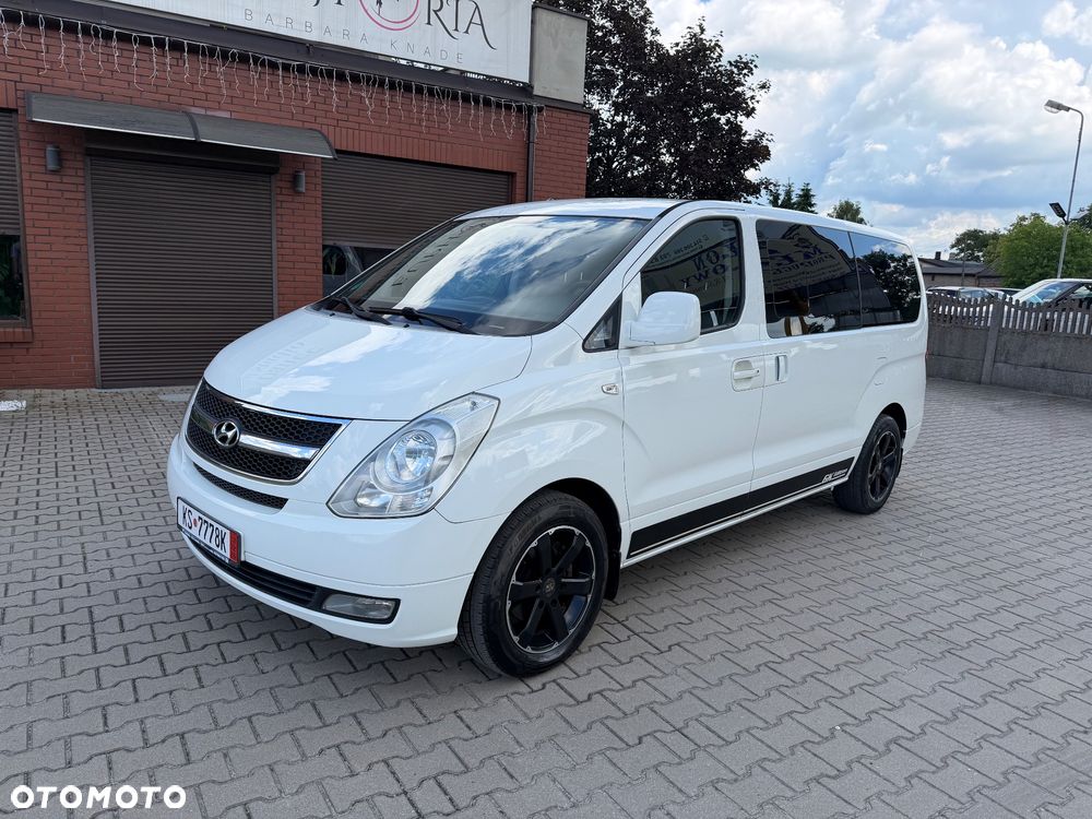 Hyundai H-1 Cargo teilverglast HK - 3