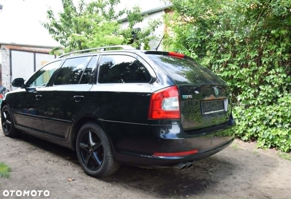 Skoda Octavia 2.0 TDI DPF RS - 4