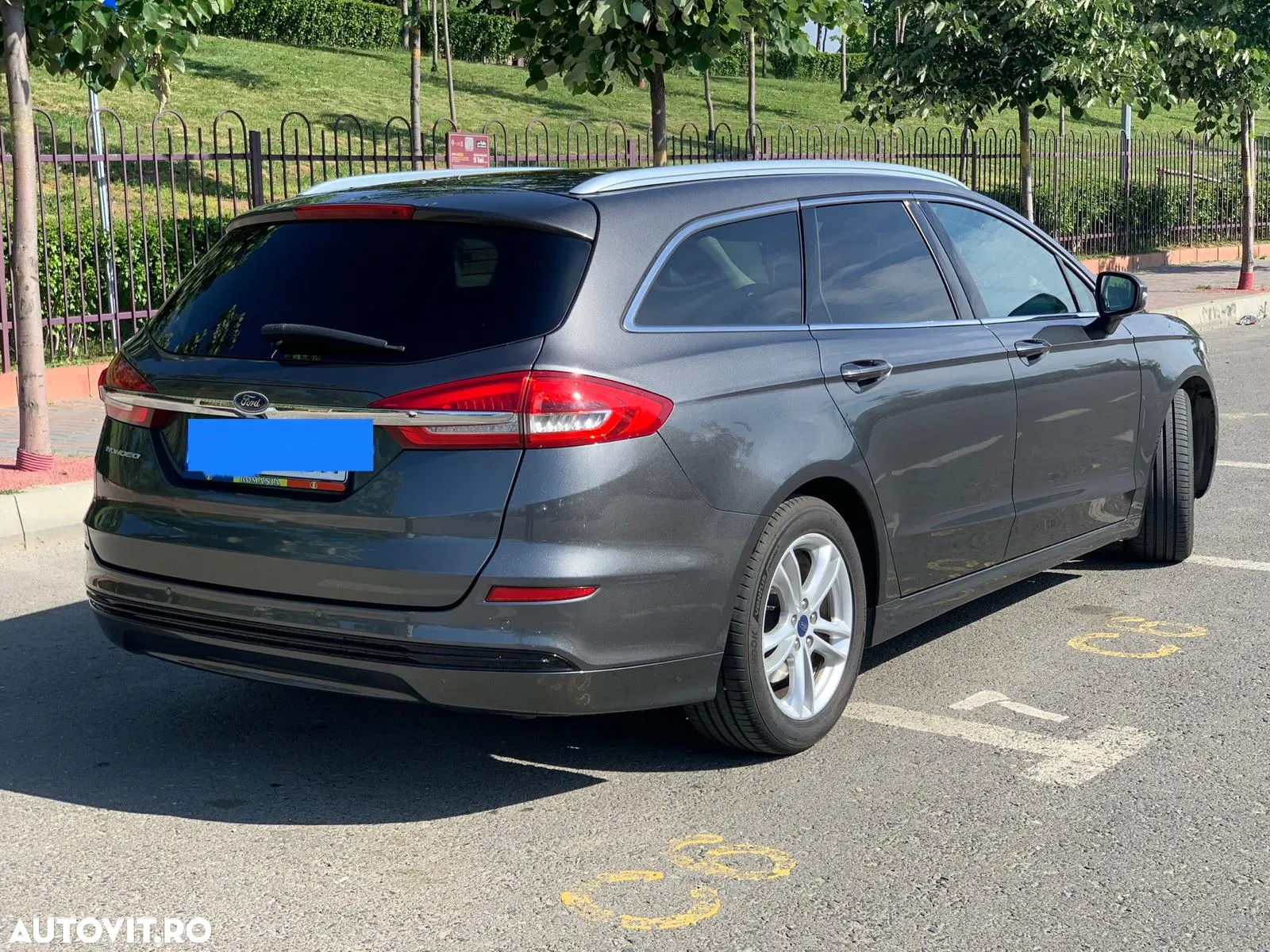 Ford Mondeo 2.0 TDCi Powershift Business - 10