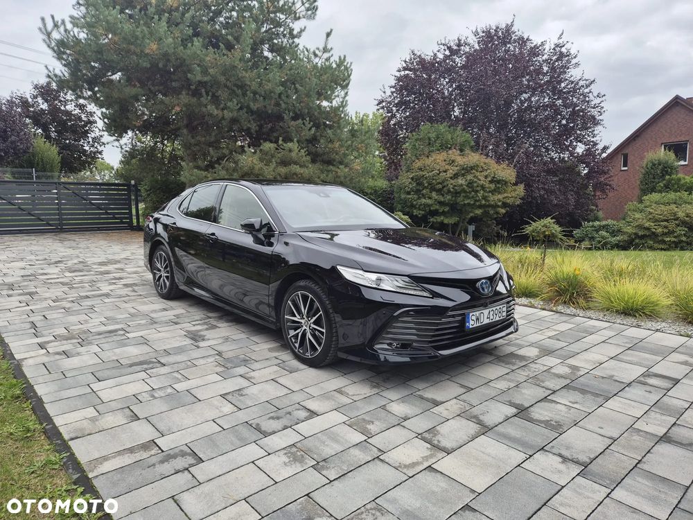 Toyota Camry 2.5 Hybrid Executive CVT - 3