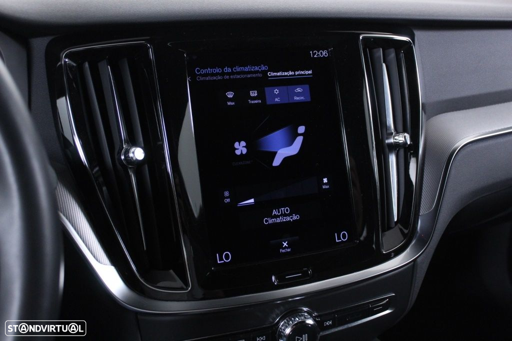 Volvo V60 2.0 T6 AWD TE R-Design - 28