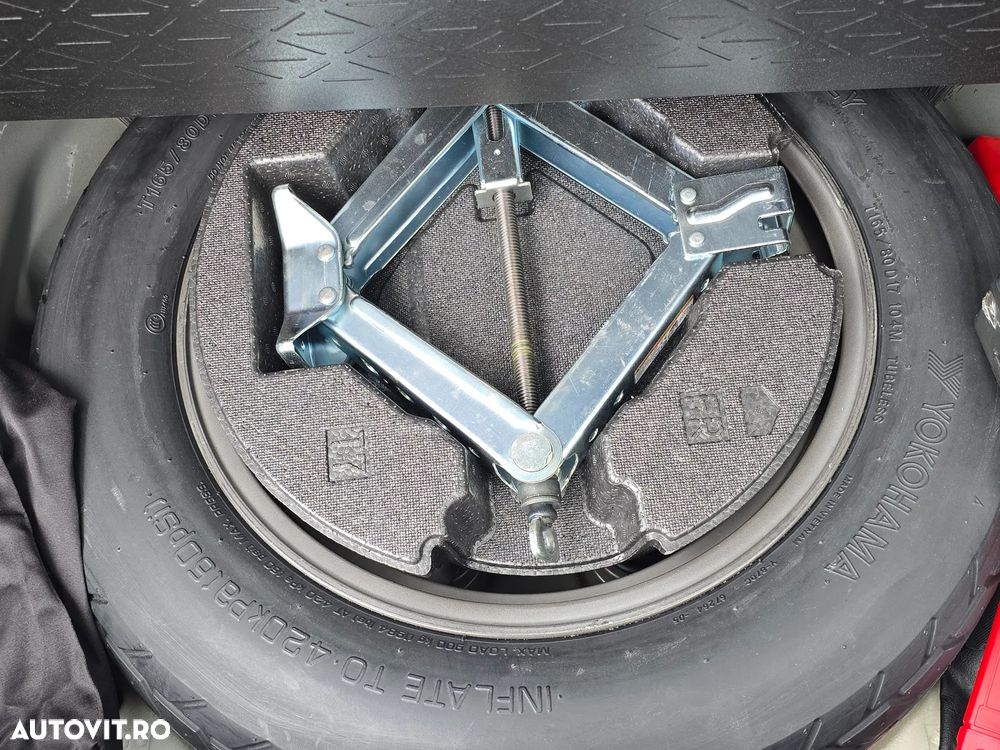 Toyota RAV4 2.5 VVT-iE 4x4 Dynamic - 18