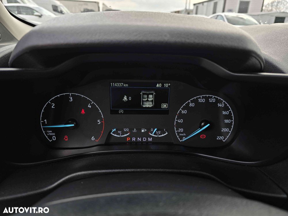 Ford Transit Connect - 11