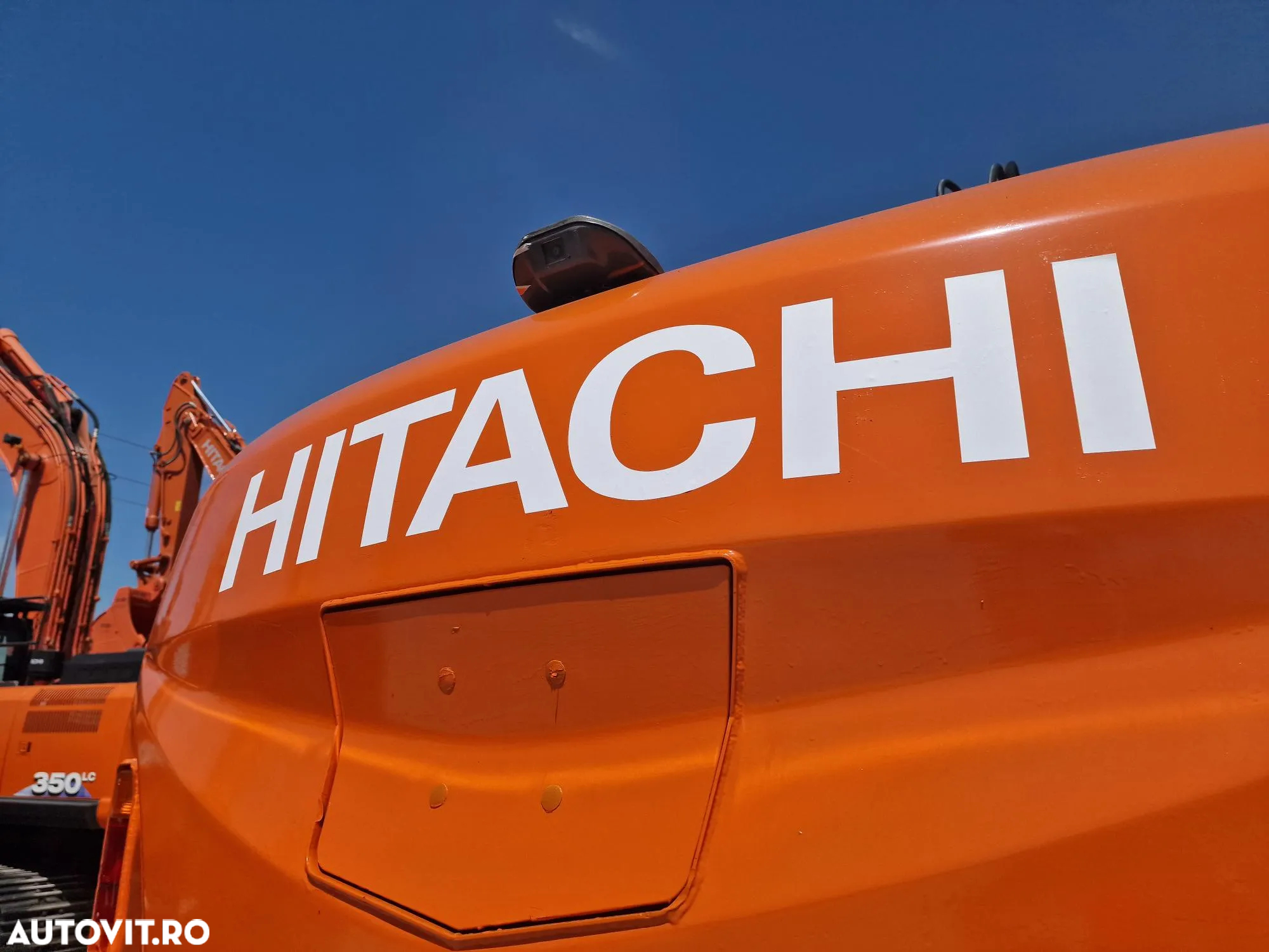 Hitachi PE ROTI, 16,5tone, 3 BRATE, 7.432h, CALE si lama nivelare, Inst picon, a doua instalatie hidr pe brate, AC, camera spate, cupa 1,2m, Ad sapare 6m, ridica  7t la 9m, hidraulica HITACHI, promotie 69.900 EUR+Tva-Posibilitate inchiriere. - 31