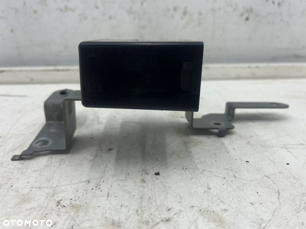 Moduł Mazda 6 II GH 07-12r. komputer sterownik drzwi gs1m626k0 - 4