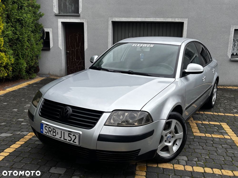 Volkswagen Passat 1.9 TDI Basis - 2