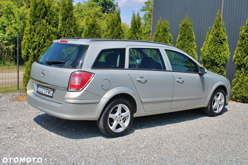 Opel Astra 1.9 CDTI DPF Automatik Edition - 8