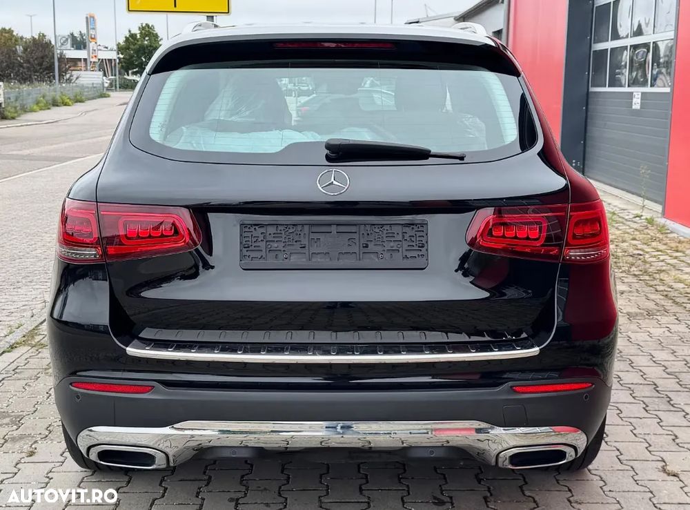 Mercedes-Benz GLC 300 d 4Matic 9G-TRONIC - 15