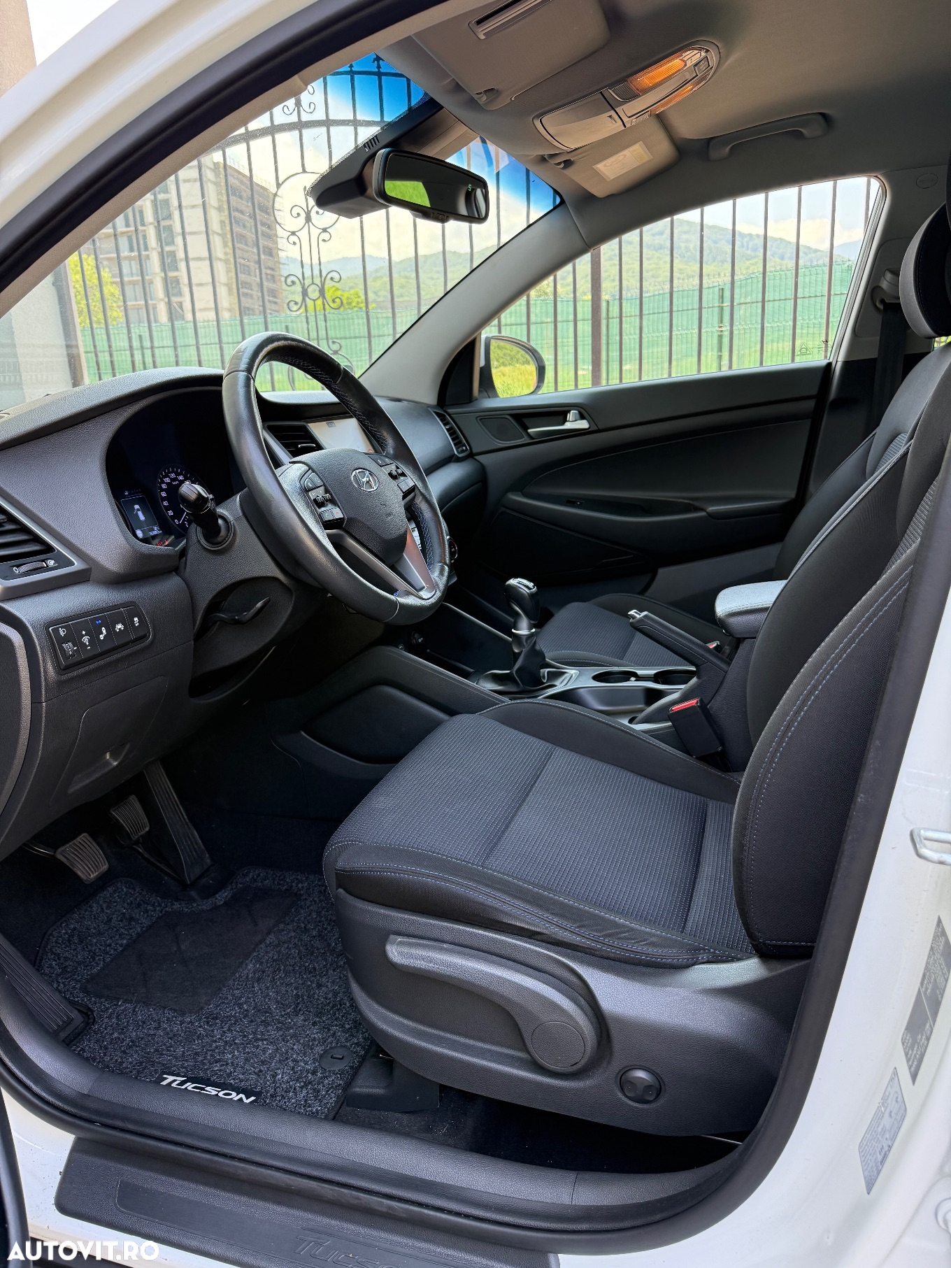 Hyundai Tucson blue 1.7 CRDi 2WD Style - 13