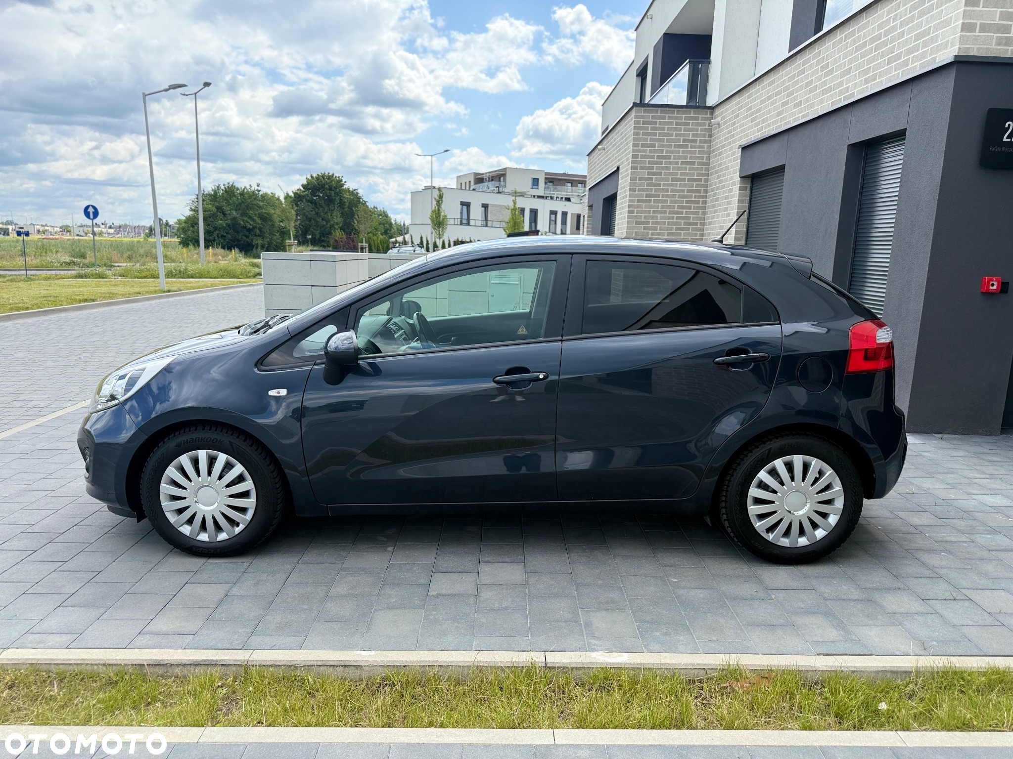 Kia Rio - 23