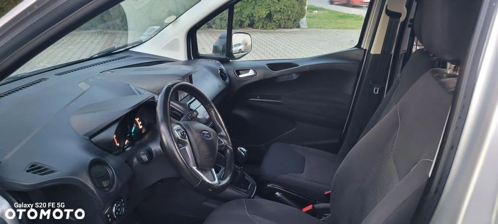 Ford TRANSIT COURIER - 13