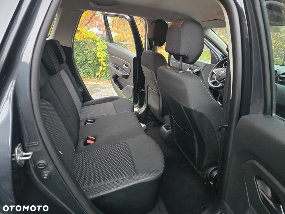 Dacia Duster 1.6 SCe Comfort - 23