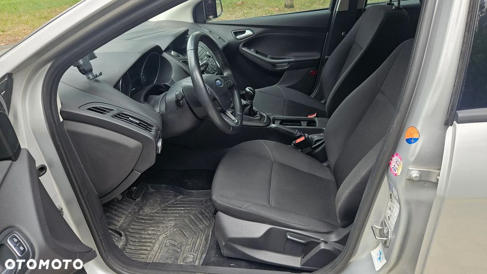 Ford Focus 1.6 Gold X - 10