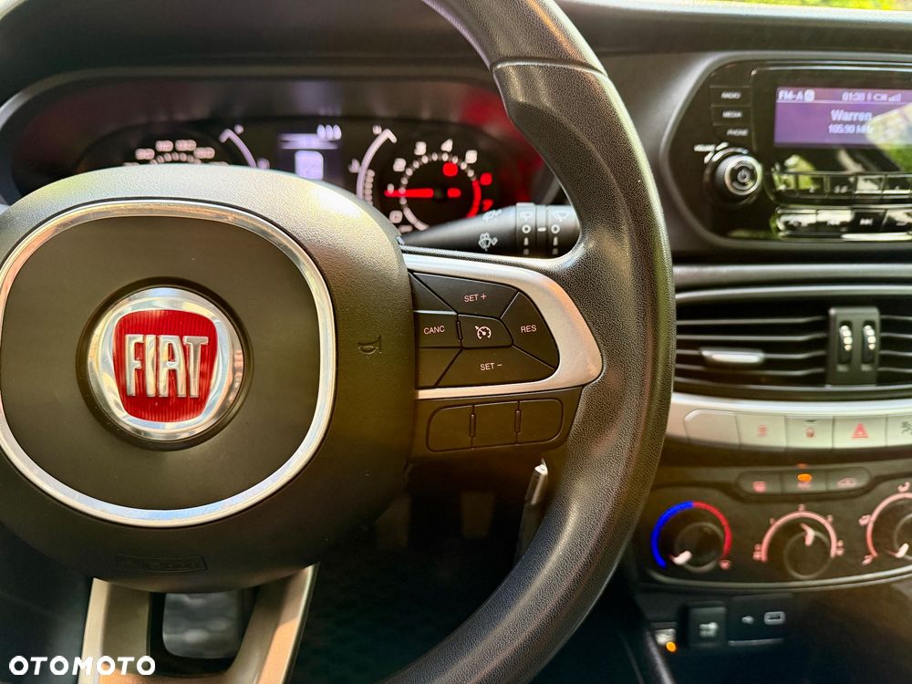 Fiat Tipo 1.4 T-Jet 16v Pop - 19
