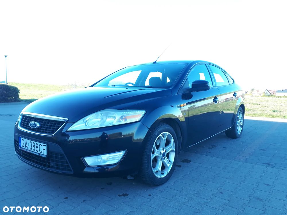 Ford Mondeo 2.0 Ghia - 4