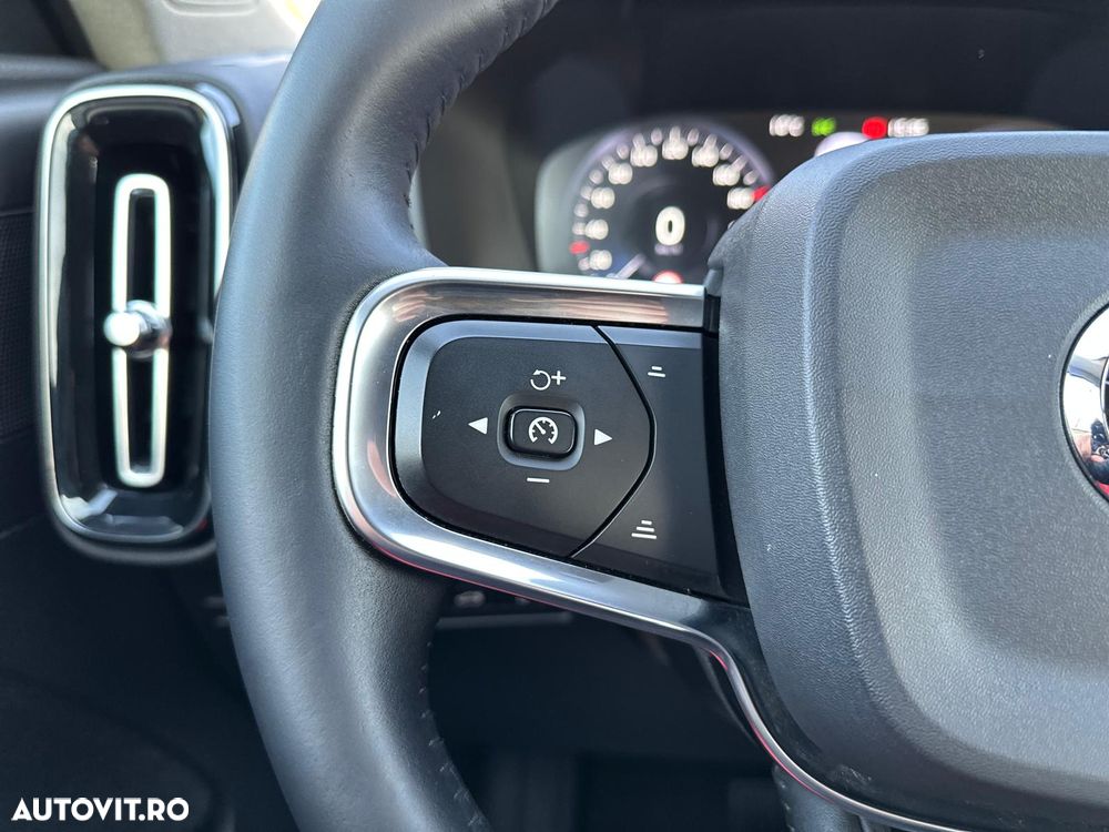 Volvo XC 40 Recharge T5 Twin Engine AT7 Inscription - 21