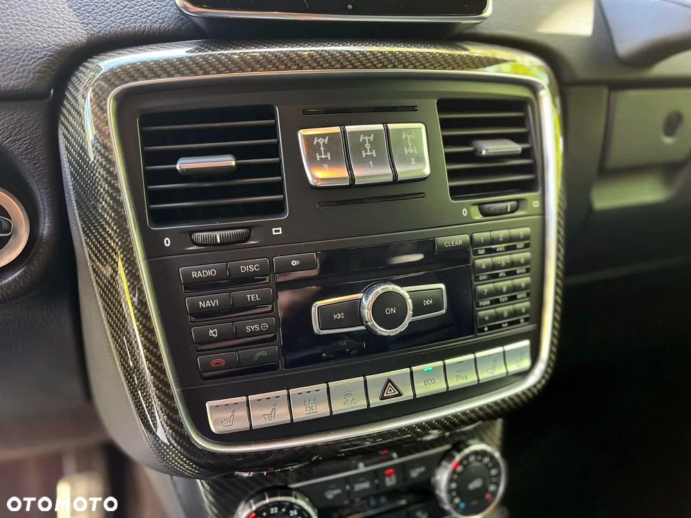 Mercedes-Benz Klasa G 63 AMG AMG SPEEDSHIFT 7G-TRONIC - 27