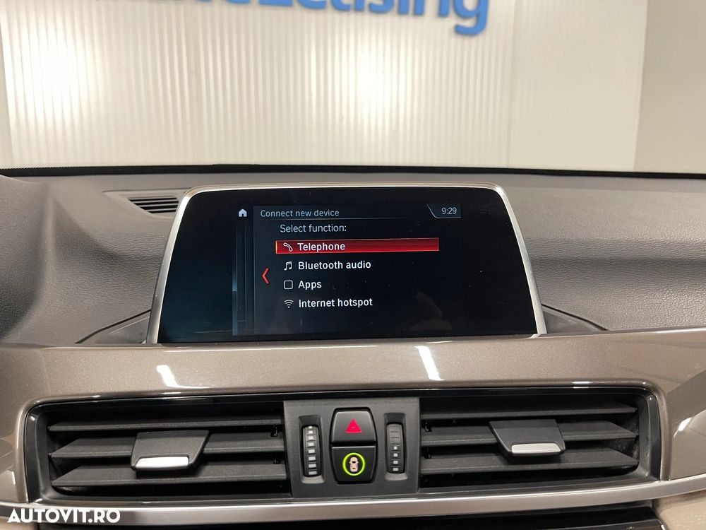 BMW X1 sDrive18d Aut. xLine - 16