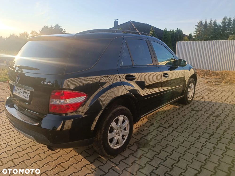 Mercedes-Benz ML 350 4-Matic - 6