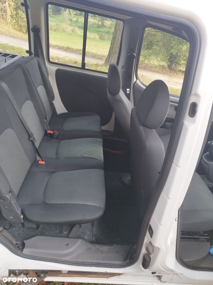 Fiat Doblo - 11
