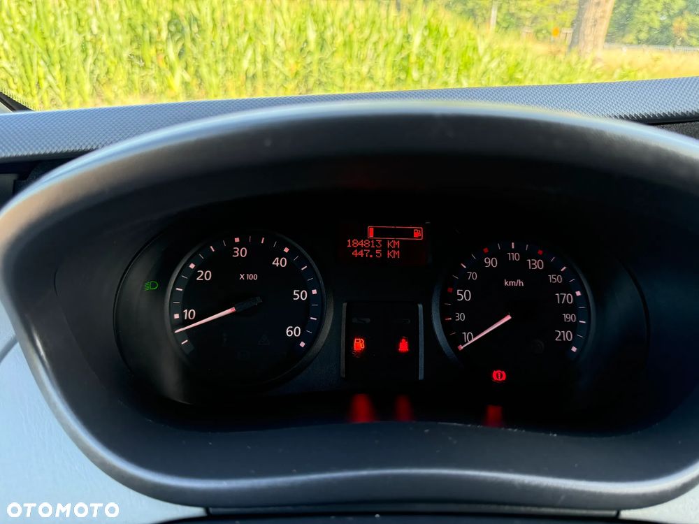 Renault TRAFIC - 33