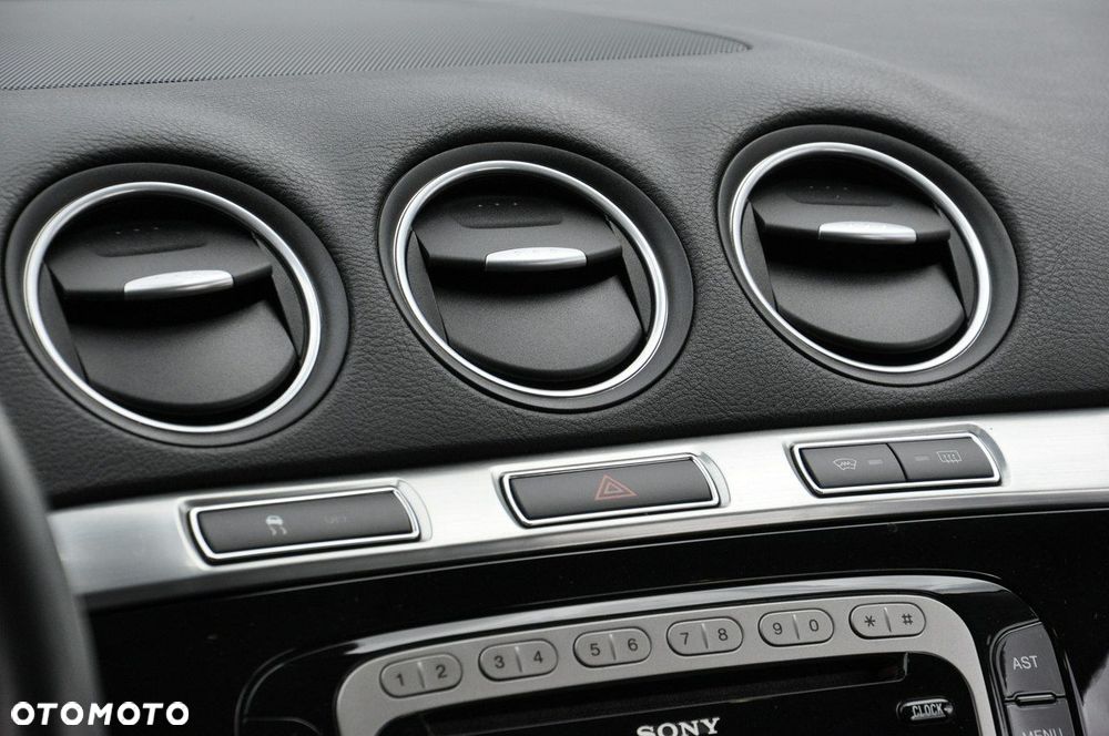 Ford S-Max 2.0 TDCi DPF Titanium - 39