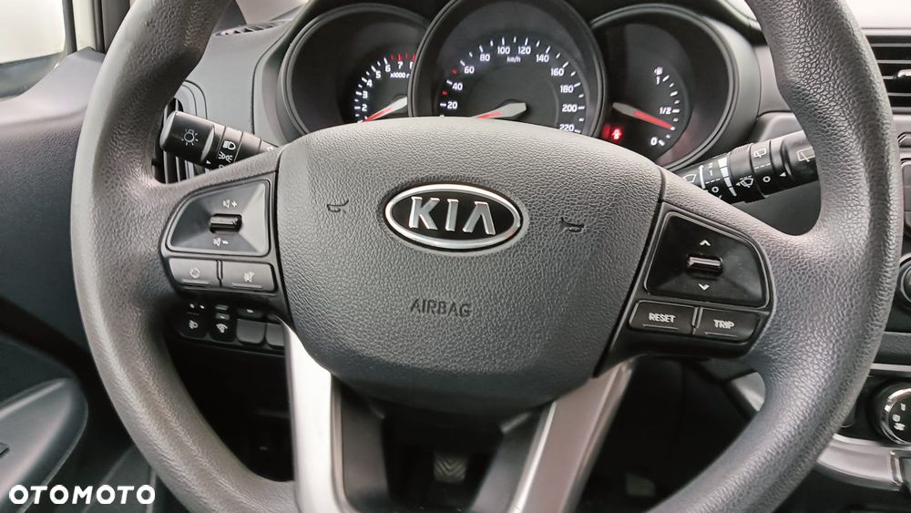 Kia Rio 1.2 Edition 7 - 19