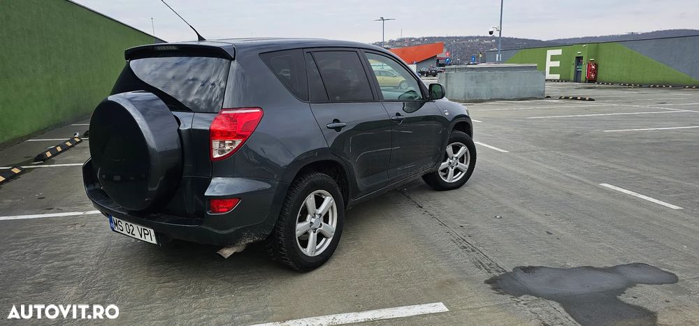 Toyota RAV4 2.2 D-4D Confort - 5