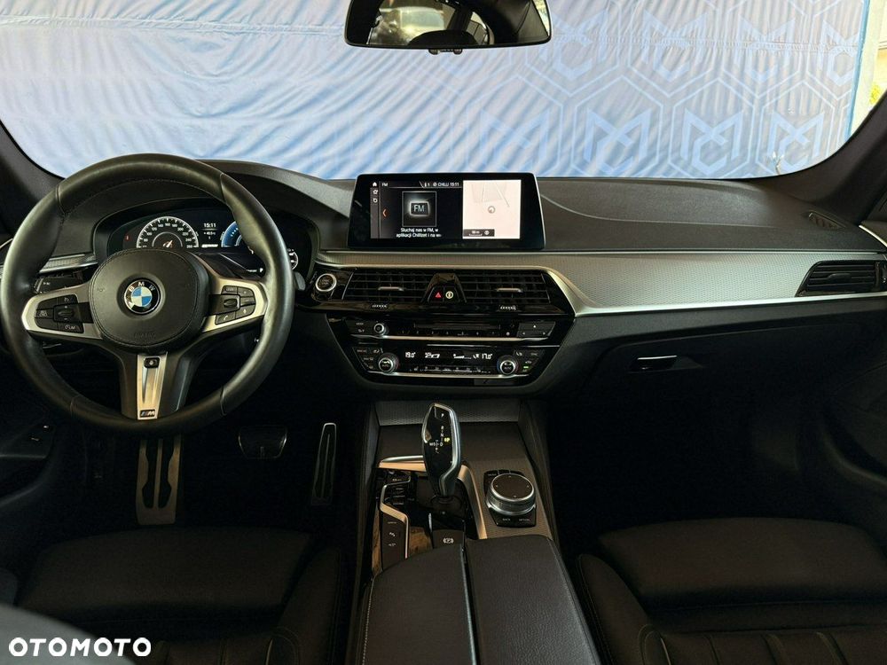 BMW Seria 5 - 25