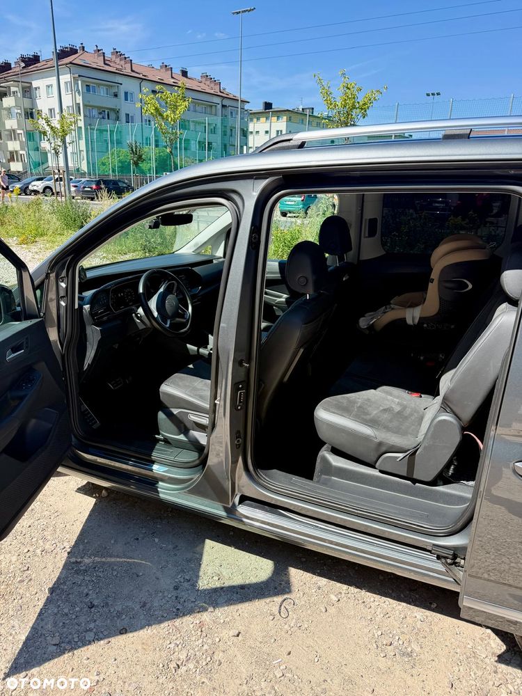 Volkswagen Caddy Maxi 2.0 TDI Style DSG - 10