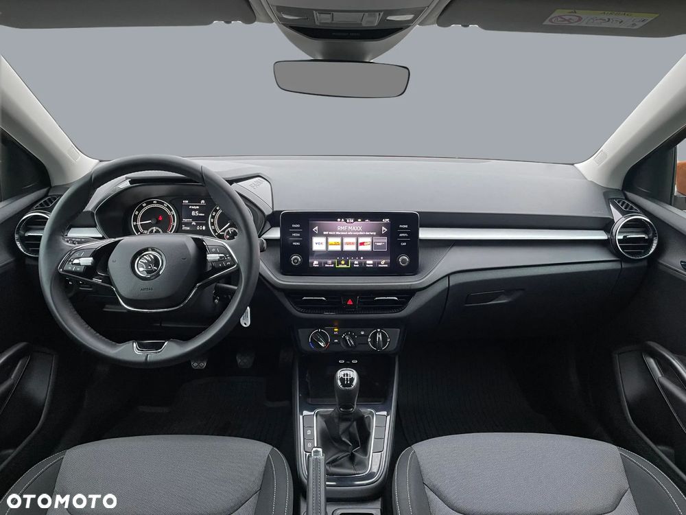 Skoda Fabia 1.0 Ambition - 10
