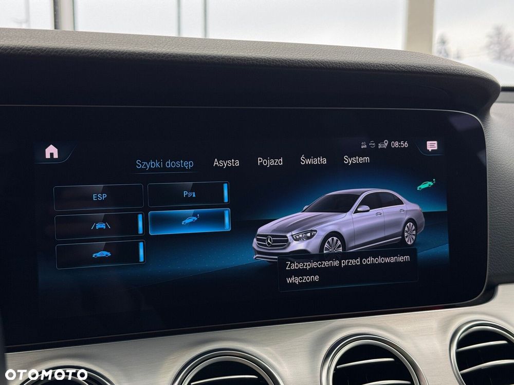 Mercedes-Benz Klasa E 220 d 4-Matic AMG/Avantgarde - 31