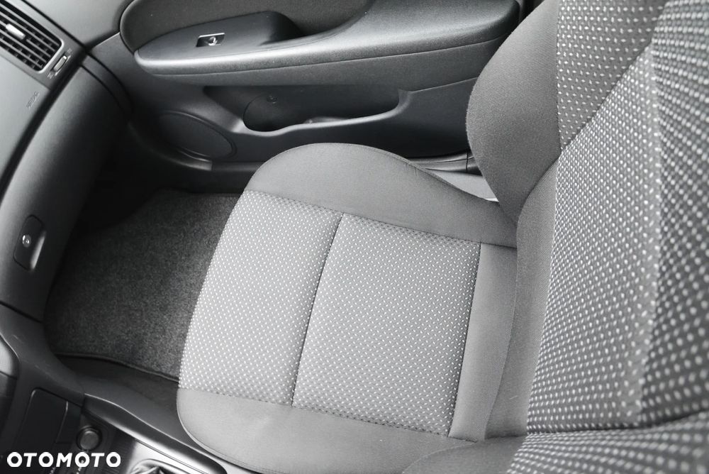 Hyundai i30 1.6 CRDi Classic + EU5 - 29