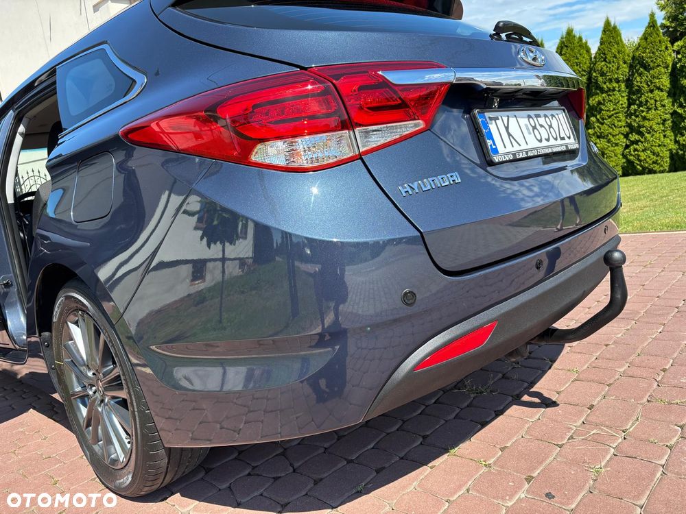 Hyundai i40 1.6 GDI Comfort + - 15